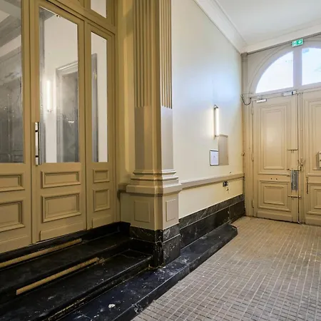 Equipe Cote Cour, Parking Gratuit