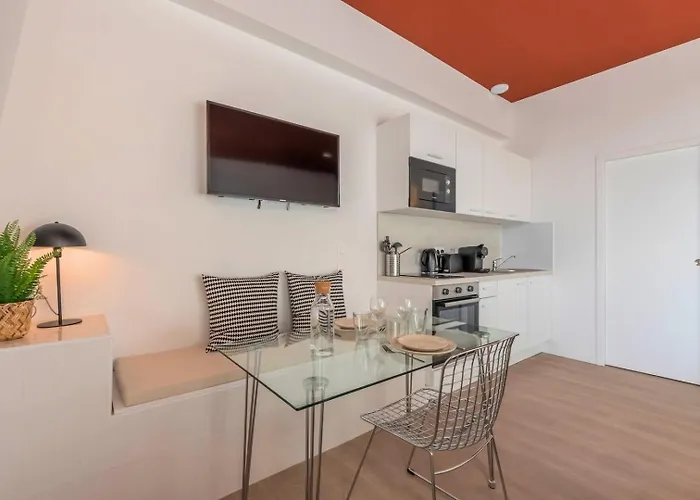 Equipe Cote Cour, Parking Gratuit * Villeneuve-d'Ascq