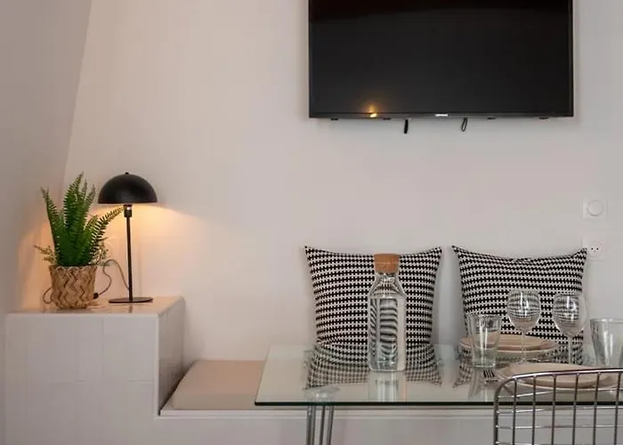 Equipe Cote Cour, Parking Gratuit Apartment *